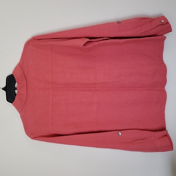 Chicos midweight linen blend, salmon color, shell button down shirt shacket Sz 1 - Picture 8 of 10